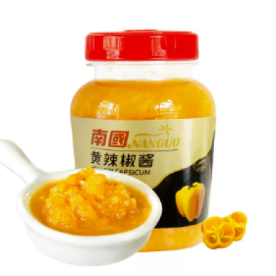 CN Nanguo Yellow Lantern Chili Sauce Spicy 30x135g